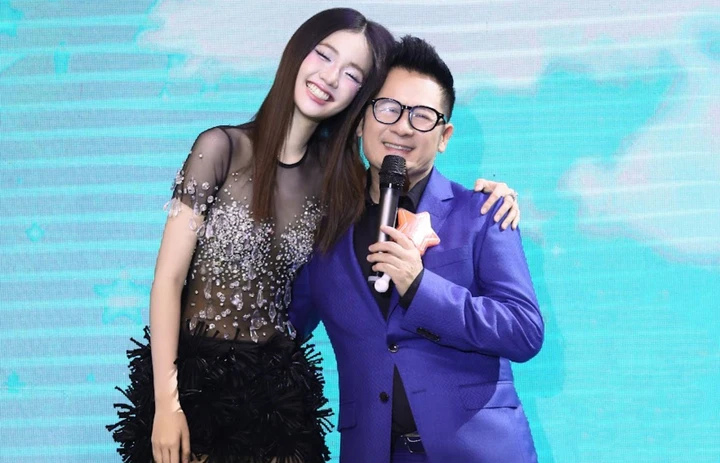 Con gái nuôi Bằng Kiều: Xinh như hoa hậu, thành thạo 3 ngoại ngữ Con gái nuôi Bằng Kiều: Xinh như hoa hậu, thành thạo 3 ngoại ngữ