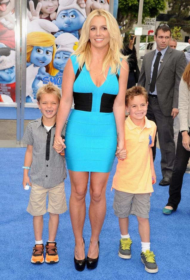 'Công chúa nhạc pop' Britney Spears bị bắt 'Công chúa nhạc pop' Britney Spears bị bắt