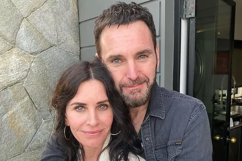 Courteney Cox chia tay tình trẻ sau 13 năm bên nhau Courteney Cox chia tay tình trẻ sau 13 năm bên nhau