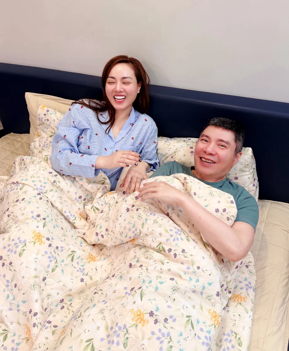 Đều đặn gắn link suốt 3 tháng, đây là số tiền vợ NS Công Lý kiếm được Đều đặn gắn link suốt 3 tháng, đây là số tiền vợ NS Công Lý kiếm được
