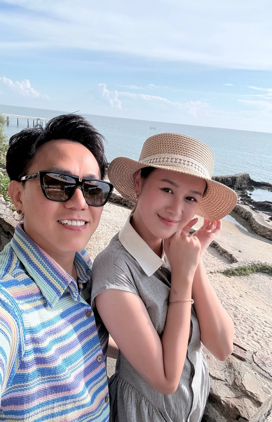Diễn viên Anh Đức suy sụp vì biến cố, không ghen với vợ trẻ kém 12 tuổi Diễn viên Anh Đức suy sụp vì biến cố, không ghen với vợ trẻ kém 12 tuổi