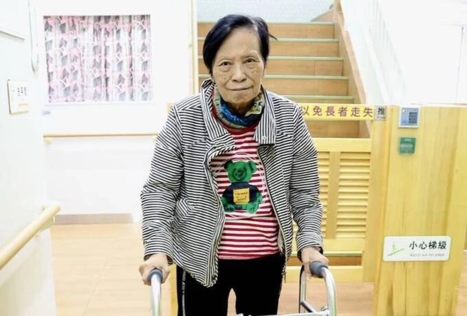 Diễn viên Dư Mộ Liên vào viện dưỡng lão Diễn viên Dư Mộ Liên vào viện dưỡng lão
