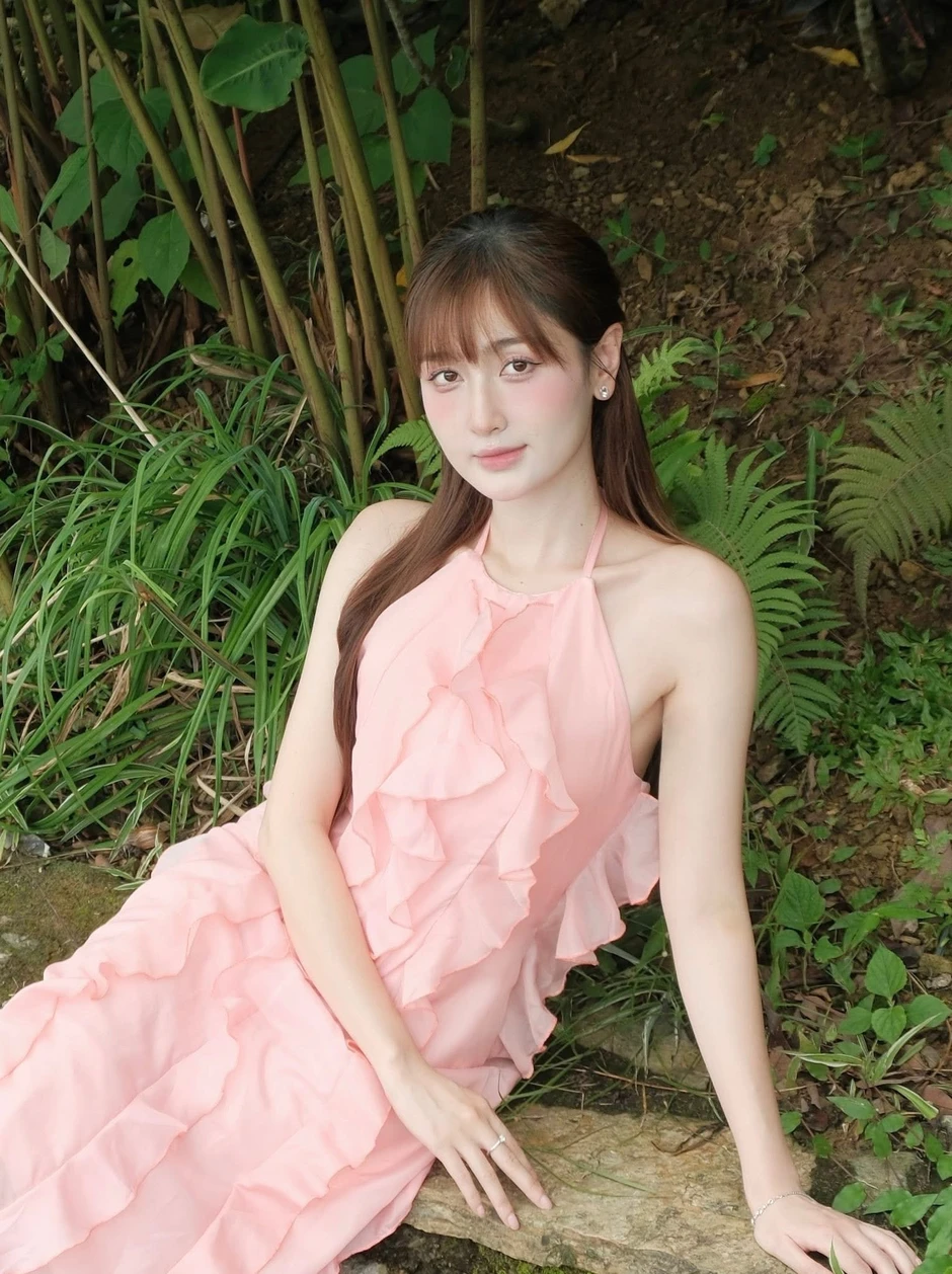 Diễn viên Ngọc Thủy 'Bước chân vào đời” tố bạn diễn sàm sỡ, đã nhận lời xin lỗi Diễn viên Ngọc Thủy 'Bước chân vào đời” tố bạn diễn sàm sỡ, đã nhận lời xin lỗi