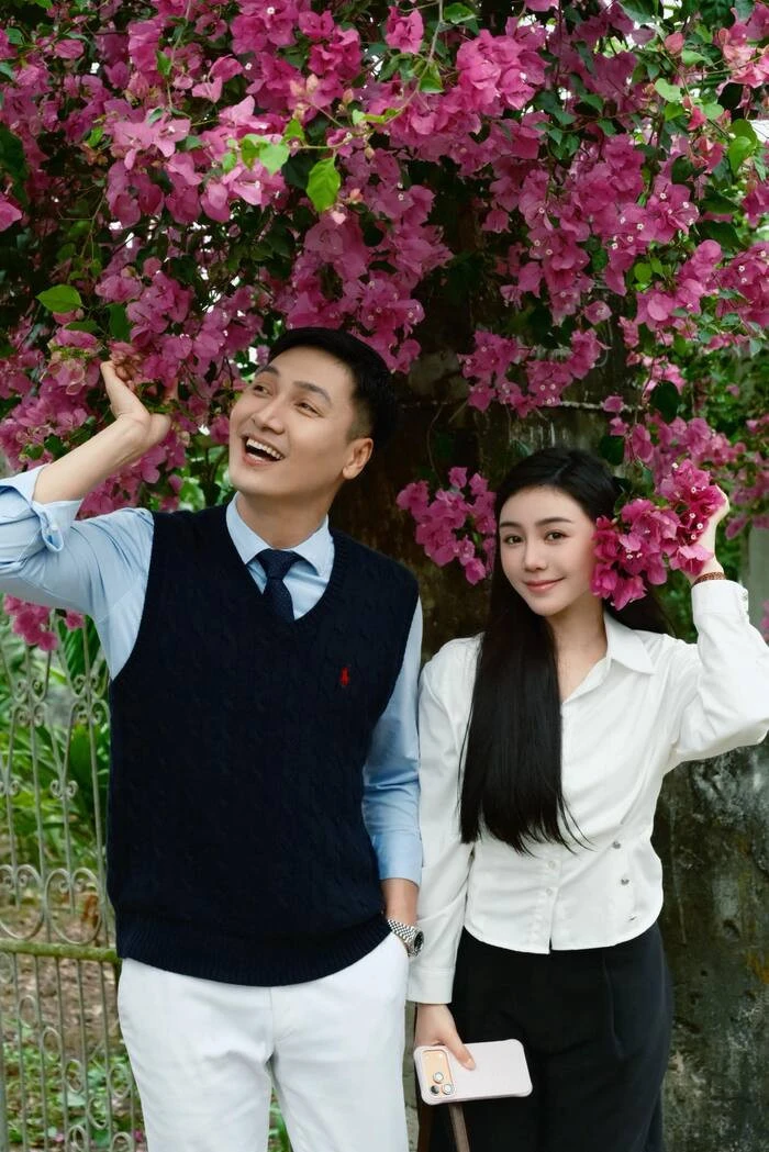 Diễn viên Phương Oanh đưa hai con đi biển, Quỳnh Nga nhận 'cơn mưa lời khen' Diễn viên Phương Oanh đưa hai con đi biển, Quỳnh Nga nhận 'cơn mưa lời khen'