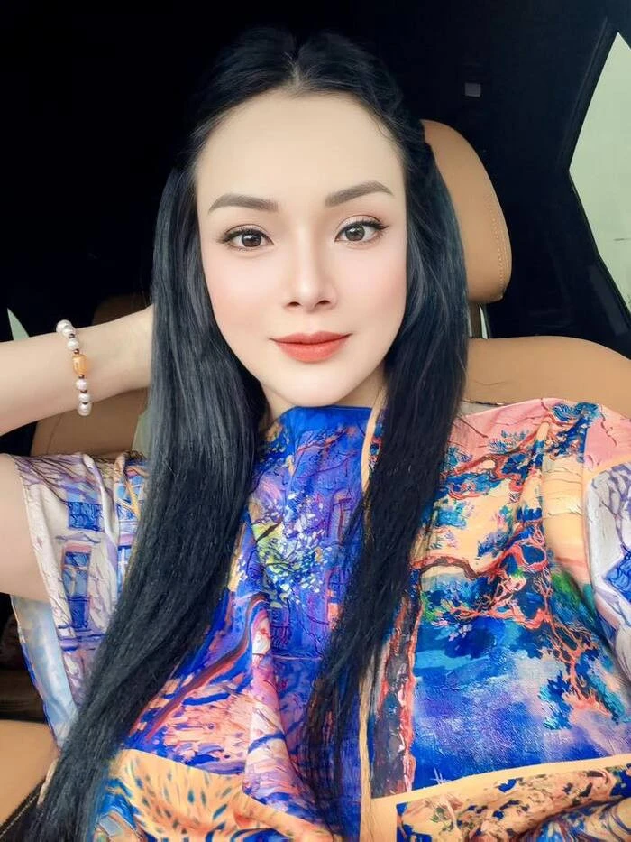 Diễn viên Phương Oanh đưa hai con đi biển, Quỳnh Nga nhận 'cơn mưa lời khen' Diễn viên Phương Oanh đưa hai con đi biển, Quỳnh Nga nhận 'cơn mưa lời khen'