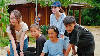 Đỗ Mỹ Linh kỷ niệm 10 năm đăng quang Hoa hậu Việt Nam