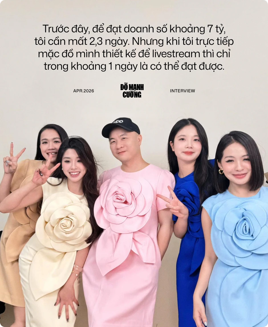Đỗ Mạnh Cường mặc đồ nữ livestream doanh số 7 tỷ/ngày: "Khách hàng thích tôi trực tiếp mặc váy hơn là mẫu nữ!" Đỗ Mạnh Cường mặc đồ nữ livestream doanh số 7 tỷ/ngày: "Khách hàng thích tôi trực tiếp mặc váy hơn là mẫu nữ!"