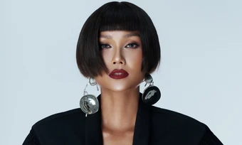 H'Hen Niê lần đầu ngồi 'ghế nóng' The Face