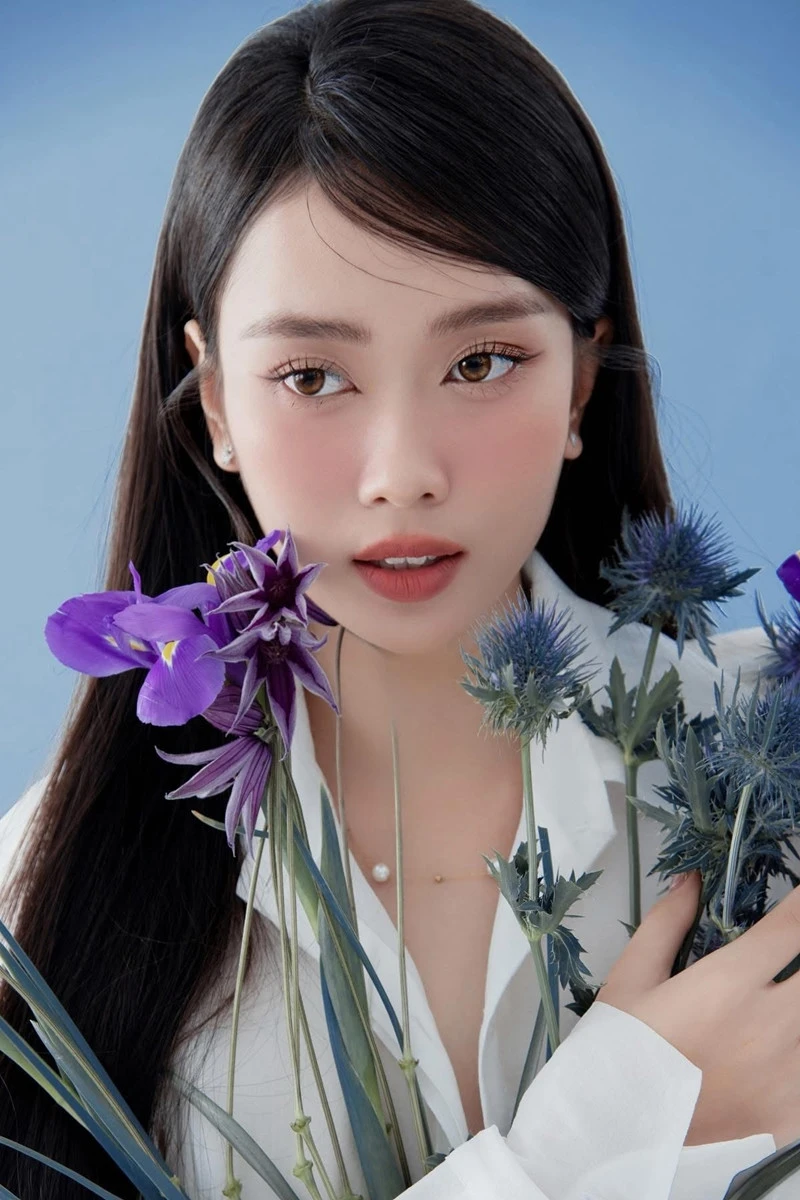 Hoa hậu bỏ showbiz làm BTV tiết lộ về thu nhập ở VTV và sự đánh đổi Hoa hậu bỏ showbiz làm BTV tiết lộ về thu nhập ở VTV và sự đánh đổi