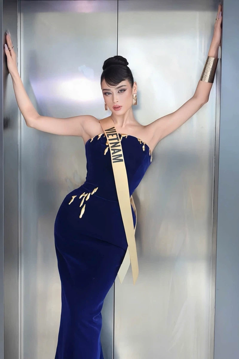 Hoa hậu Emoura Phạm sẽ mang về vương miện Miss Grand thứ 2 cho Việt Nam? Hoa hậu Emoura Phạm sẽ mang về vương miện Miss Grand thứ 2 cho Việt Nam?