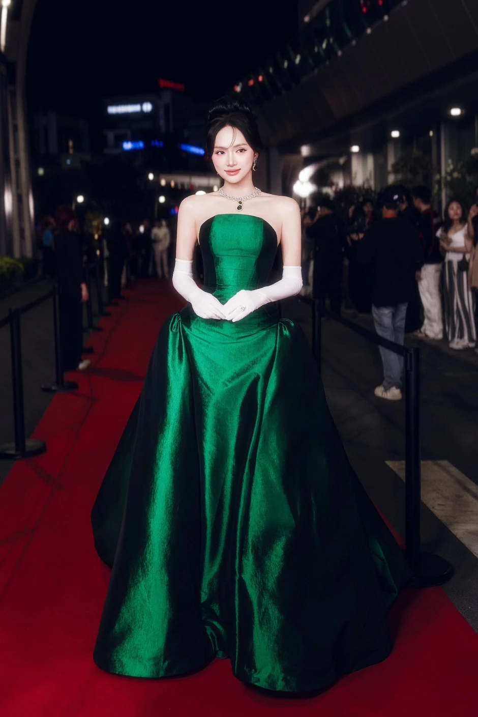 Hoa hậu Việt lên tiếng thông tin thay thế Hương Giang ở Miss Grand International mùa All Stars Hoa hậu Việt lên tiếng thông tin thay thế Hương Giang ở Miss Grand International mùa All Stars
