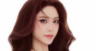 Hoa hậu Việt sinh năm 2002, giỏi 4 ngôn ngữ, tốt nghiệp xuất sắc ở Mỹ là ai?