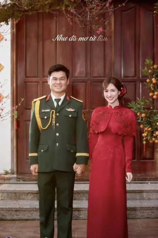 Hòa Minzy công khai bạn trai: Chị gái ruột xác nhận, Sao Việt nô nức chúc mừng Hòa Minzy công khai bạn trai: Chị gái ruột xác nhận, Sao Việt nô nức chúc mừng