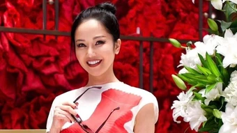 Hồng Nhung: 'Cuộc đời cần nhất hy vọng'