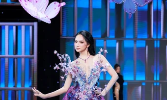 Hương Giang tung nhiều 'chiêu' tại Miss Grand All Stars