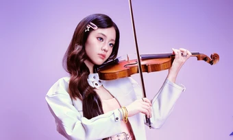 Izara Thiên Nga - cô bé chậm nói thành ca sĩ đa năng