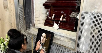 Khoảnh khắc đau lòng trong tang lễ của Kasim Hoàng Vũ