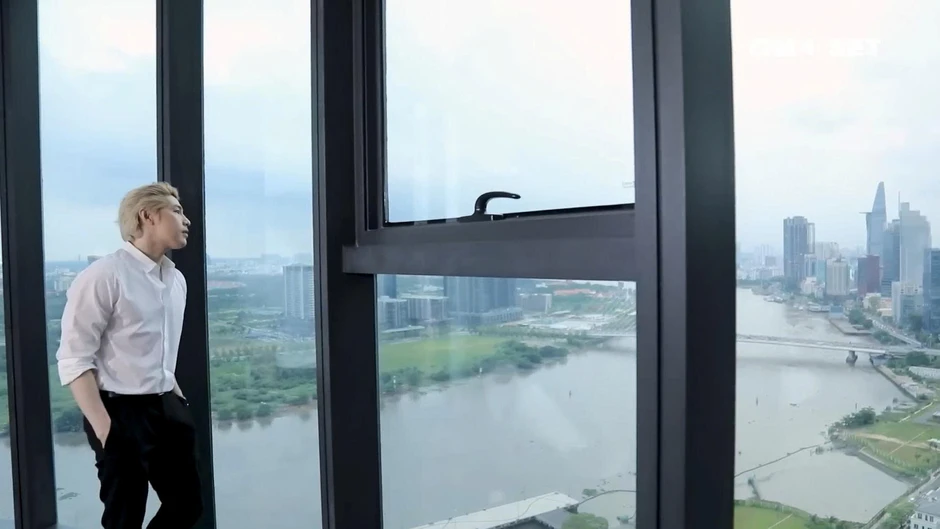 Khối tài sản khó tin của nam ca sĩ Việt đẹp trai, hát hay nhất nhì showbiz Việt Khối tài sản khó tin của nam ca sĩ Việt đẹp trai, hát hay nhất nhì showbiz Việt