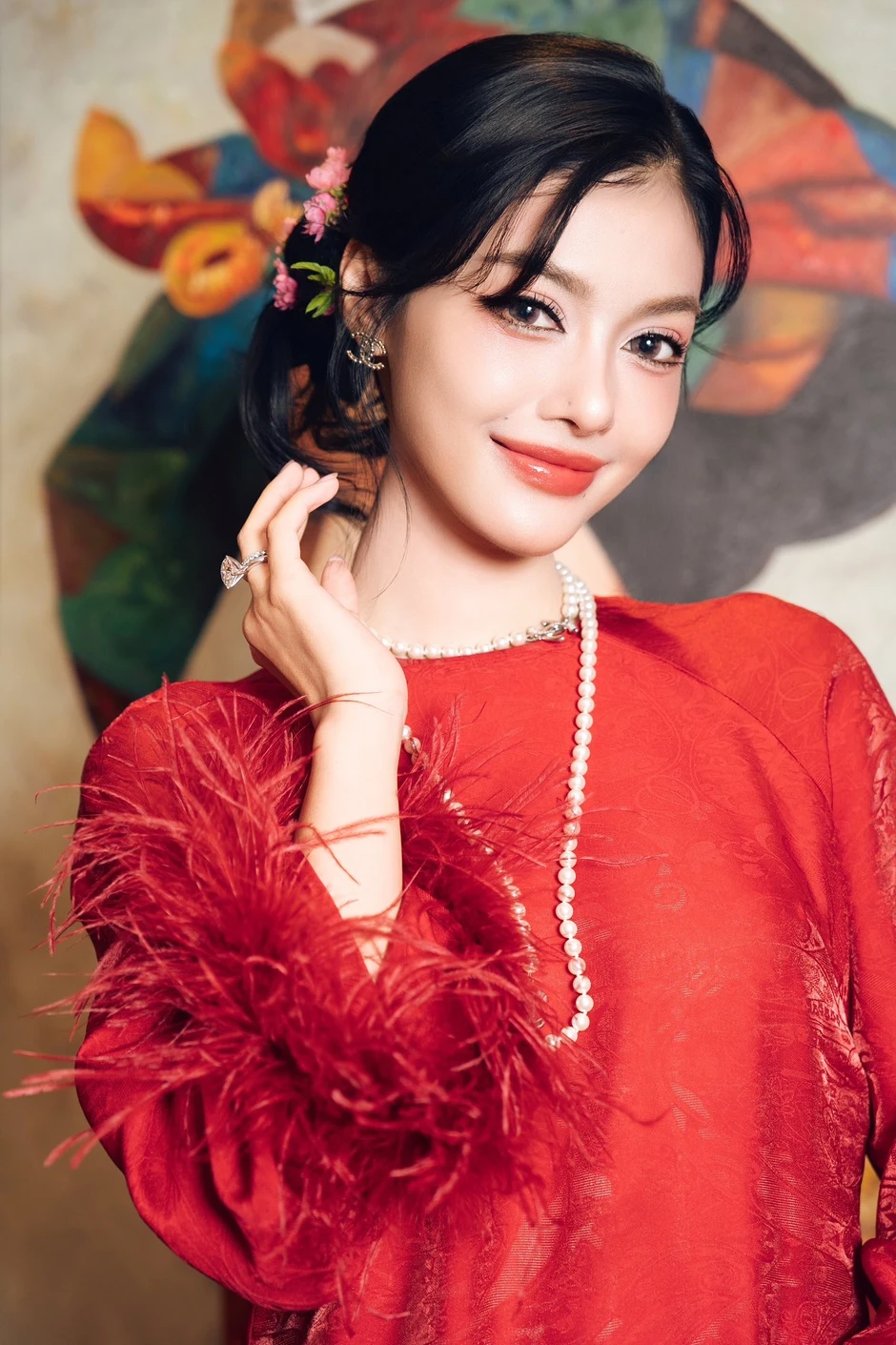 Lona Kiều Loan lên tiếng về bức ảnh bé trai nghi là con đầu lòng: "Trẻ con không có lỗi!" Lona Kiều Loan lên tiếng về bức ảnh bé trai nghi là con đầu lòng: "Trẻ con không có lỗi!"