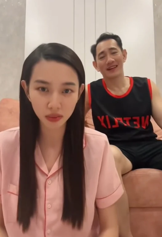 Mẹ dọn ra ở phòng trọ, còn bố Thuỳ Tiên giờ ra sao? Mẹ dọn ra ở phòng trọ, còn bố Thuỳ Tiên giờ ra sao?