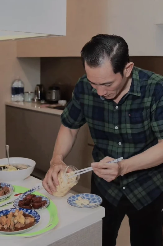 Mẹ dọn ra ở phòng trọ, còn bố Thuỳ Tiên giờ ra sao? Mẹ dọn ra ở phòng trọ, còn bố Thuỳ Tiên giờ ra sao?