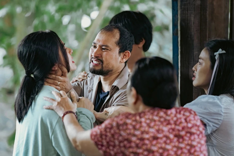 Nam diễn viên là tình đầu màn ảnh của Minh Hằng giờ ra sao? Nam diễn viên là tình đầu màn ảnh của Minh Hằng giờ ra sao?