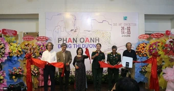 Ngày vui của bộ đôi họa sĩ Phan Oánh và Đặng Thị Dương