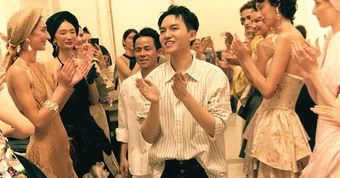 Nhà thiết kế Việt sinh năm 2000 có 3 show diễn tại Milan Fashion Week là ai?