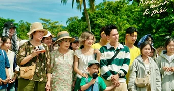 Nhiều người tiếc khi "hết mùng", "Nhà mình đi thôi" mới ra rạp