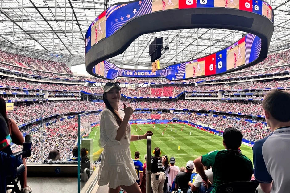NSƯT Kiều Anh kể hậu trường thú vị xem World Cup 2026 ở Mỹ cùng khoảnh khắc vỡ òa NSƯT Kiều Anh kể hậu trường thú vị xem World Cup 2026 ở Mỹ cùng khoảnh khắc vỡ òa