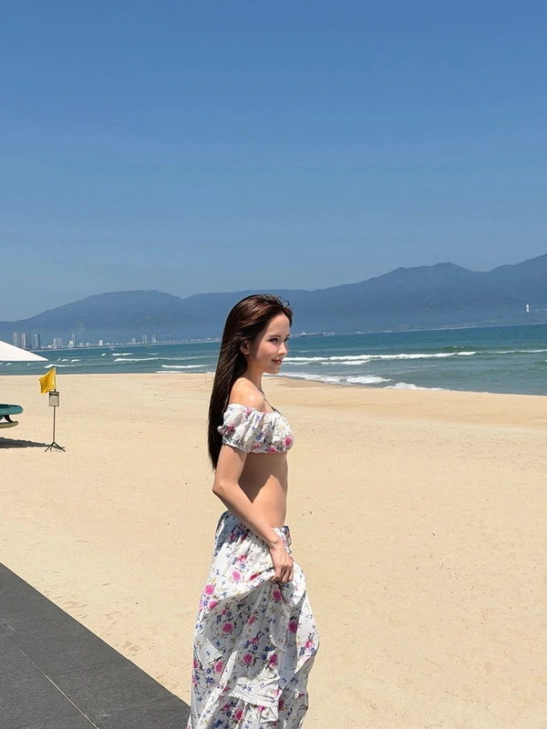 Phan Hiển nịnh vợ Khánh Thi hết lời, NSND Việt Anh đưa vợ kém 36 tuổi đi du lịch Phan Hiển nịnh vợ Khánh Thi hết lời, NSND Việt Anh đưa vợ kém 36 tuổi đi du lịch