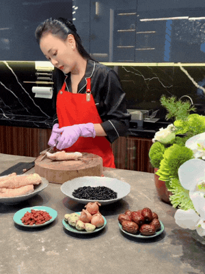 Phương Oanh trở lại, đoạn clip mới nhất để lộ điểm đáng lo