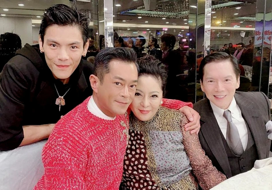 Quá khứ ngồi tù ít người biết của 'trùm showbiz' Cổ Thiên Lạc Quá khứ ngồi tù ít người biết của 'trùm showbiz' Cổ Thiên Lạc