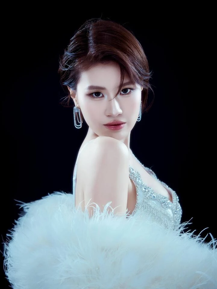 Rapper Pháo thi hoa hậu, sắc vóc thế nào? Rapper Pháo thi hoa hậu, sắc vóc thế nào?