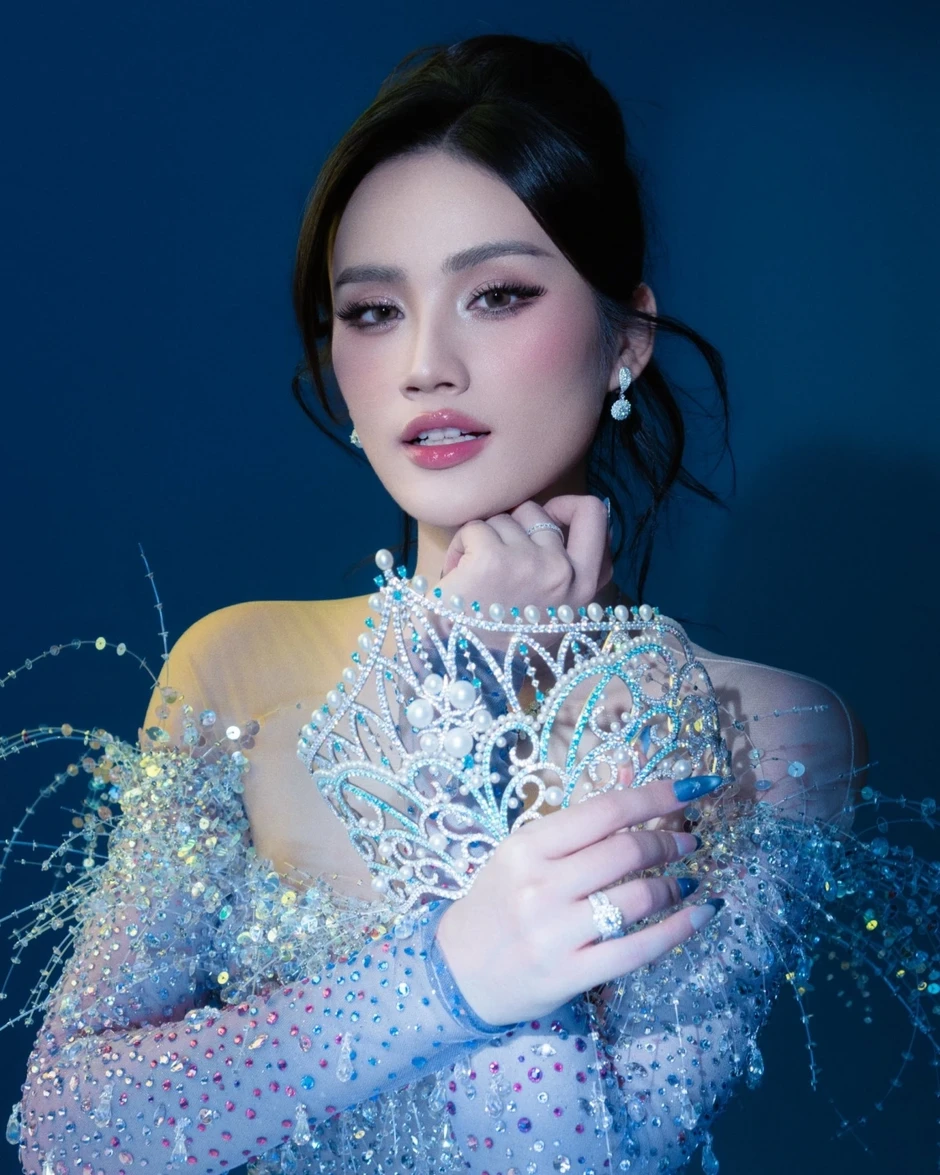 Sao Việt 30/3: Khương Lê "Hẹn em ngày nhật thực" gây chú ý với visual lãng tử