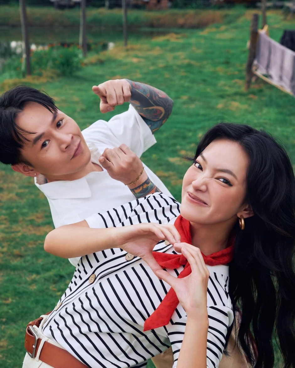 Sao Việt 31-7: Con gái Quyền Linh xinh đẹp trong tiệc sinh nhật 18 tuổi