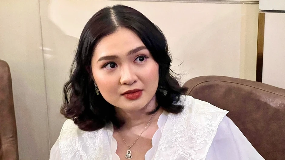 Sao Việt 7/4: MC Quyền Linh nhắn nhủ con gái Lọ Lem trong ngày sinh nhật tuổi 20