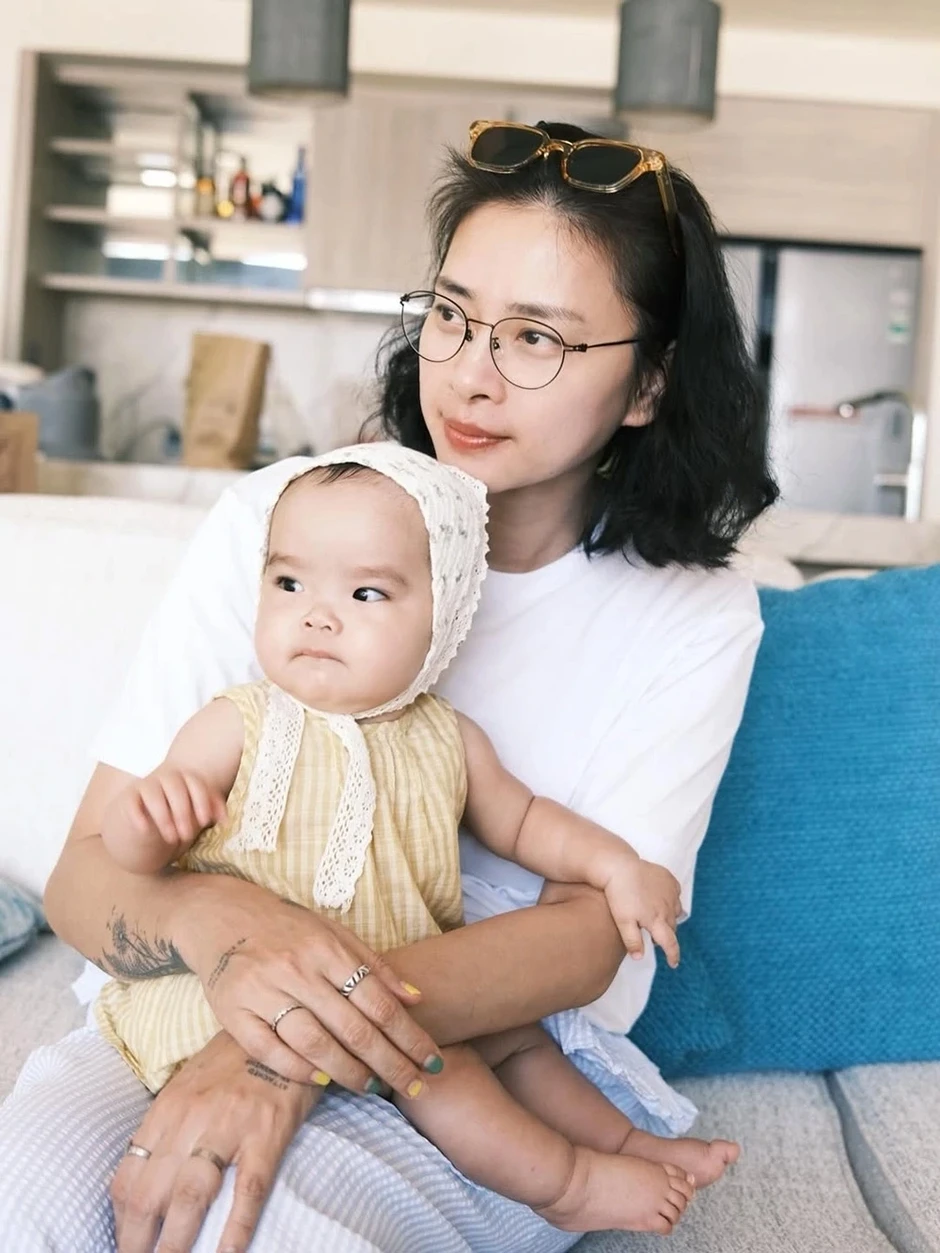 Sao Việt hôm nay 14/4: Võ Điền Gia Huy liên tục vướng tin đồn hẹn hò