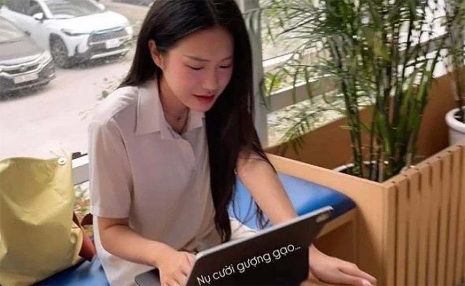 Sao Việt hôm nay 14/4: Võ Điền Gia Huy liên tục vướng tin đồn hẹn hò
