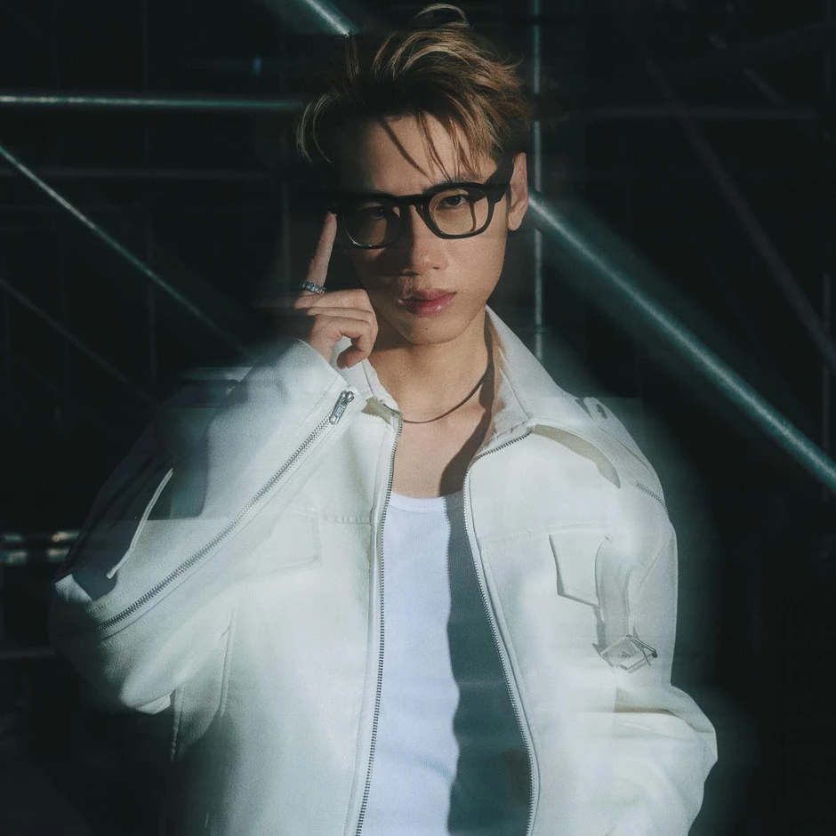 Sơn Tùng M-TP chưa comeback mà 1 sao nam đã phải nhận "gạch đá" Sơn Tùng M-TP chưa comeback mà 1 sao nam đã phải nhận "gạch đá"