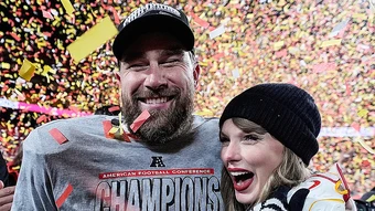 Taylor Swift và Travis Kelce: Trai tài gái giỏi