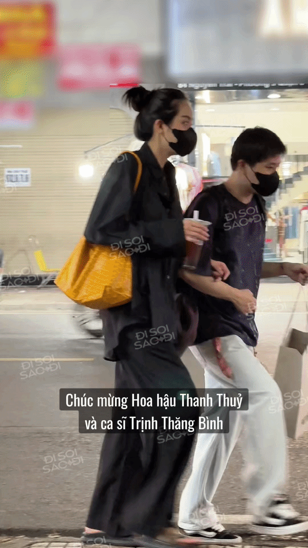 Thái độ của Hoa hậu Thanh Thuỷ sau khi lộ clip tình tứ với Trịnh Thăng Bình Thái độ của Hoa hậu Thanh Thuỷ sau khi lộ clip tình tứ với Trịnh Thăng Bình