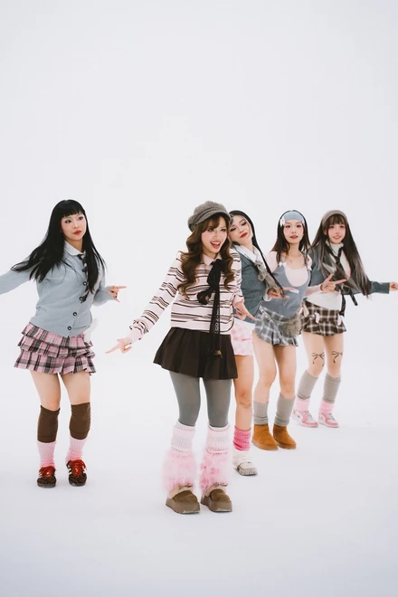 Tiffany Bun phát hành MV "Yêu anh vạn kiếp" vào ngày 8-3, gửi thông điệp tích cực về tình yêu Tiffany Bun phát hành MV "Yêu anh vạn kiếp" vào ngày 8-3, gửi thông điệp tích cực về tình yêu