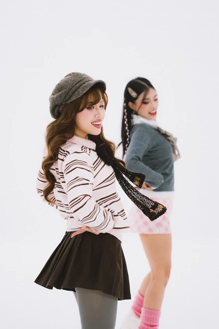 Tiffany Bun phát hành MV "Yêu anh vạn kiếp" vào ngày 8-3, gửi thông điệp tích cực về tình yêu Tiffany Bun phát hành MV "Yêu anh vạn kiếp" vào ngày 8-3, gửi thông điệp tích cực về tình yêu