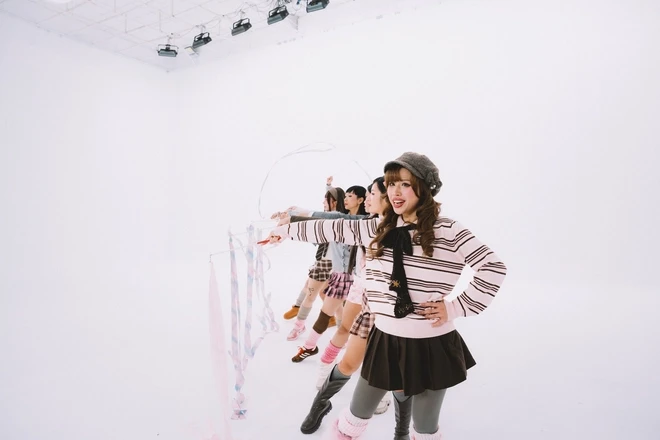 Tiffany Bun phát hành MV "Yêu anh vạn kiếp" vào ngày 8-3, gửi thông điệp tích cực về tình yêu Tiffany Bun phát hành MV "Yêu anh vạn kiếp" vào ngày 8-3, gửi thông điệp tích cực về tình yêu