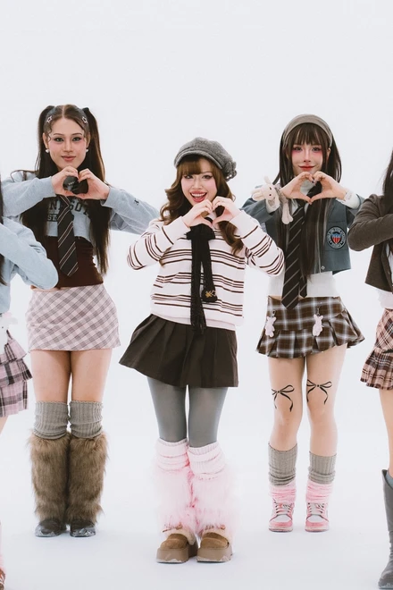 Tiffany Bun phát hành MV "Yêu anh vạn kiếp" vào ngày 8-3, gửi thông điệp tích cực về tình yêu Tiffany Bun phát hành MV "Yêu anh vạn kiếp" vào ngày 8-3, gửi thông điệp tích cực về tình yêu