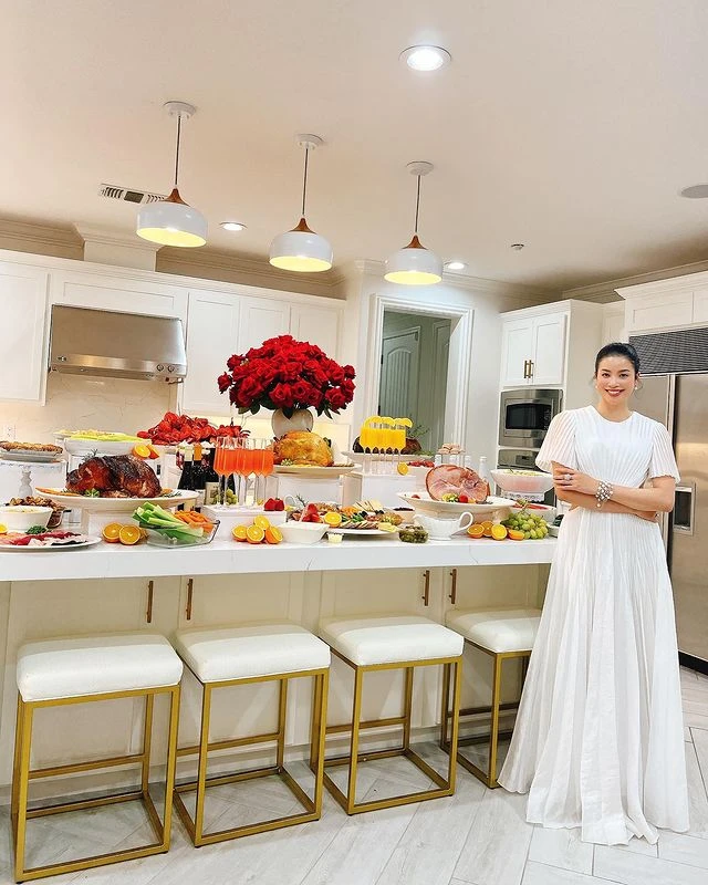 Tình hình Hoa hậu Phạm Hương và chồng doanh nhân tại Mỹ Tình hình Hoa hậu Phạm Hương và chồng doanh nhân tại Mỹ