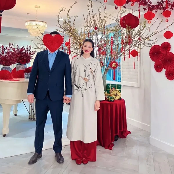 Tình hình Hoa hậu Phạm Hương và chồng doanh nhân tại Mỹ Tình hình Hoa hậu Phạm Hương và chồng doanh nhân tại Mỹ