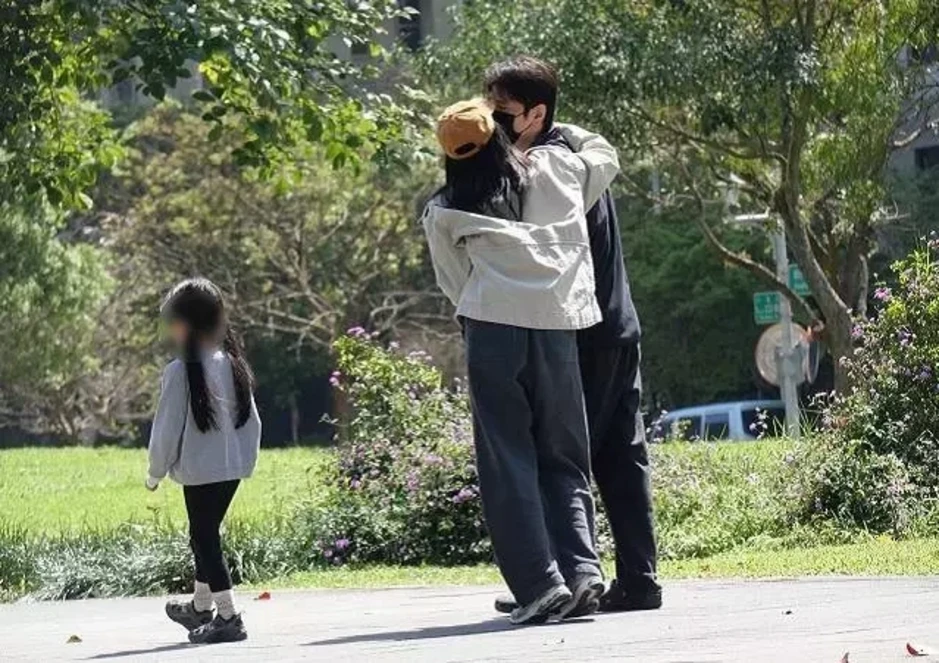 Triệu Hựu Đình: 'Tôi và Cao Viên Viên tâm đầu ý hợp' Triệu Hựu Đình: 'Tôi và Cao Viên Viên tâm đầu ý hợp'
