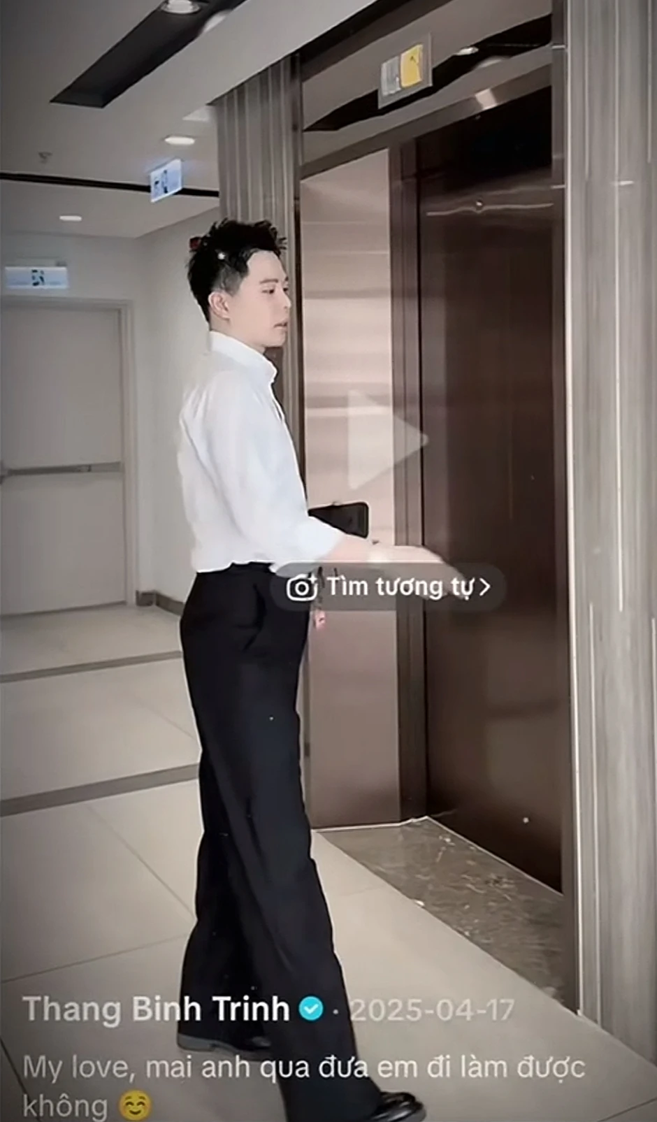 Trịnh Thăng Bình và Hoa hậu Thanh Thuỷ sống chung nhà, dùng chung xe? Trịnh Thăng Bình và Hoa hậu Thanh Thuỷ sống chung nhà, dùng chung xe?